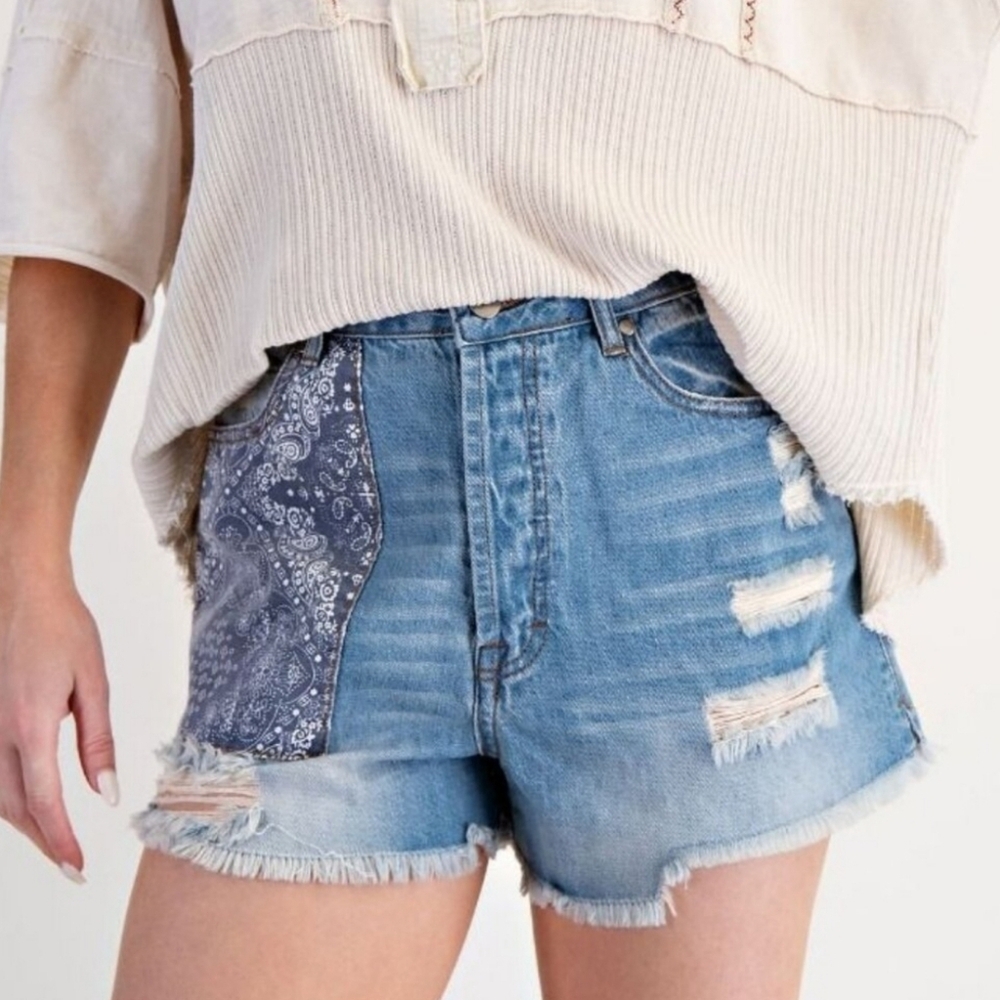 Easel Lightwash Denim Bandana Distressed Shorts